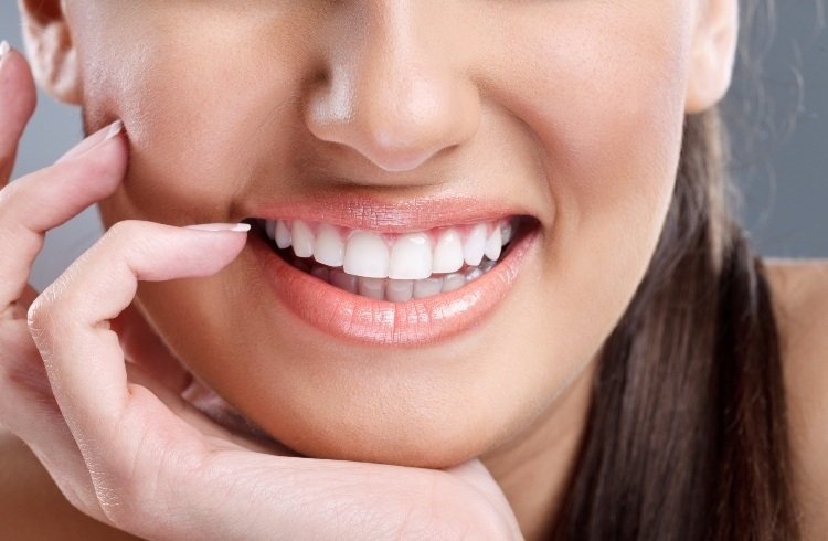 Teeth straightening procedures in Cheshire